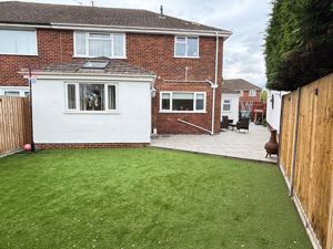 Photo 15- click for photo gallery